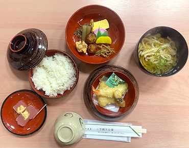 僧兵弁当（上・葛餅付）